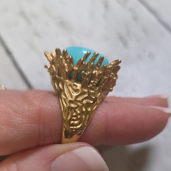 Plunder Gold Ring with Aqua Stone - Picture 4 of 6